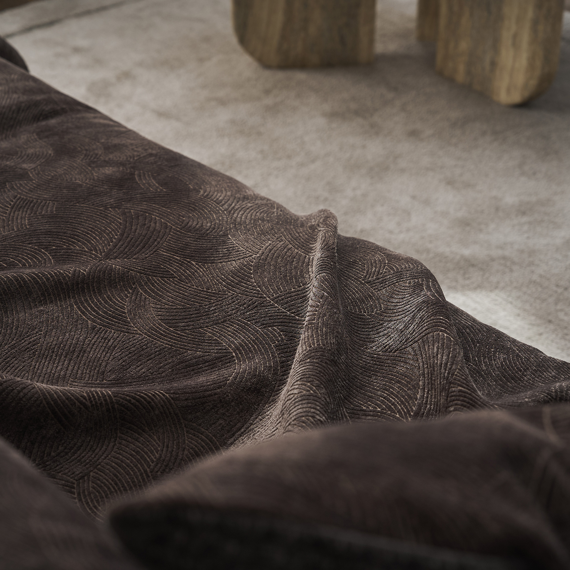 Ριχτάρι Πολυθρόνας 180x180cm GOFIS HOME  Nimbus Dark Chocolate 447/41 |  Ριχτάρια στο espiti Ριχτάρι Πολυθρόνας 180x180cm GOFIS HOME  Nimbus Dark Chocolate 447/41 |  Ριχτάρια στο espiti