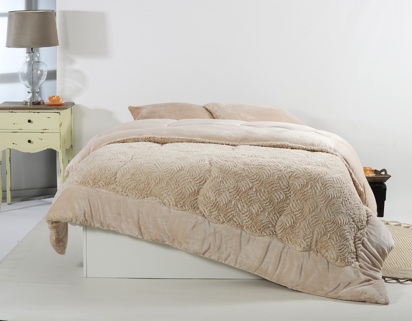 Κουβερτοπάπλωμα pv plush (240cm x 260cm) cream 5206978075643 SilkFashion |  Κουβερτοπαπλώματα  στο espiti Κουβερτοπάπλωμα pv plush (240cm x 260cm) cream 5206978075643 SilkFashion |  Κουβερτοπαπλώματα  στο espiti