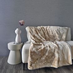 ΚΟΥΒΕΡΤΑΚΙ ΚΑΝΑΠΕ    RΑΒΒΙΤ FUR 1ΤΕΜ ΜΠΕΖ (ΒΕΙGΕ ) 130Χ170CΜ 100% ΡΟLΥΕSΤΕR 350GSΜ  ΑSLΑΝΙS ΗΟΜΕ |  Κουβέρτες Καναπέ στο espiti