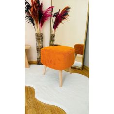 Stewehome Μποέμ τριγωνικό πουφ από ύφασμα με πόδια από ξύλο και σκελετό MDF σκανδιναβικού στιλ 46x46x46 cm 927117 |  Πουφ στο espiti