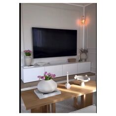 Stewehome Έπιπλο τηλεόρασης με ντουλάπια από σανίδα μελαμίνης μοντέρνου στιλ Λευκό 240x30x40 cm 536004 |  Έπιπλα τηλεόρασης στο espiti