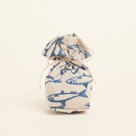 Beauty Home ΠΟΥΓΚΙ ΜΕ ΒΑΣΗ 8 x 12 cm  ΨΑΡΙΑ ΜΕ ΟΨΗ ΖΩΓΡΑΦΙΣΜΕΝΑ ΣΤΟ ΧΕΡΙ       |  Είδη για τον Γάμο στο espiti