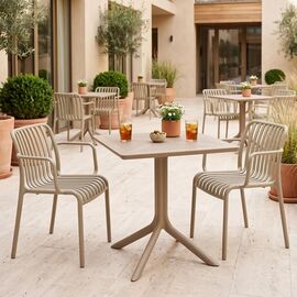 Τραπεζαρία Zoi Groovy pakoworld σετ 3τεμ cappuccino PP 80x80x74εκ |  Σετ τραπεζαρία κήπου στο espiti
