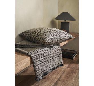 Ριχτάρι Διθέσιου 180x250cm GOFIS HOME  Indira Ash Beige/ Black 258/13 |  Ριχτάρια στο espiti