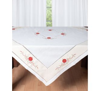 χριστουγεννιάτικο τραπεζοκαρέ ( 135cm x 135cm) 5911 5206978164941 SilkFashion |  Χριστουγεννιάτικα Τραπεζομάντηλα  στο espiti