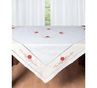 χριστουγεννιάτικο τραπεζοκαρέ ( 135cm x 135cm) 5911 5206978164941 Array |  Χριστουγεννιάτικα Τραπεζομάντηλα  στο espiti
