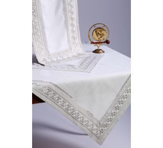 Τραπεζομάντηλο 17056 (135cm x 135cm) γκρί 6978000003188 SilkFashion |  Τραπεζομάντηλα στο espiti