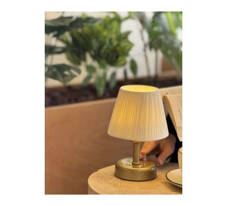Stewehome Ασύρματη επιτραπέζια λάμπα με βελούδινο καπέλο και παλαιωμένη χρυσή βάση Μπεζ 90885680 |  Επιτραπέζια στο espiti